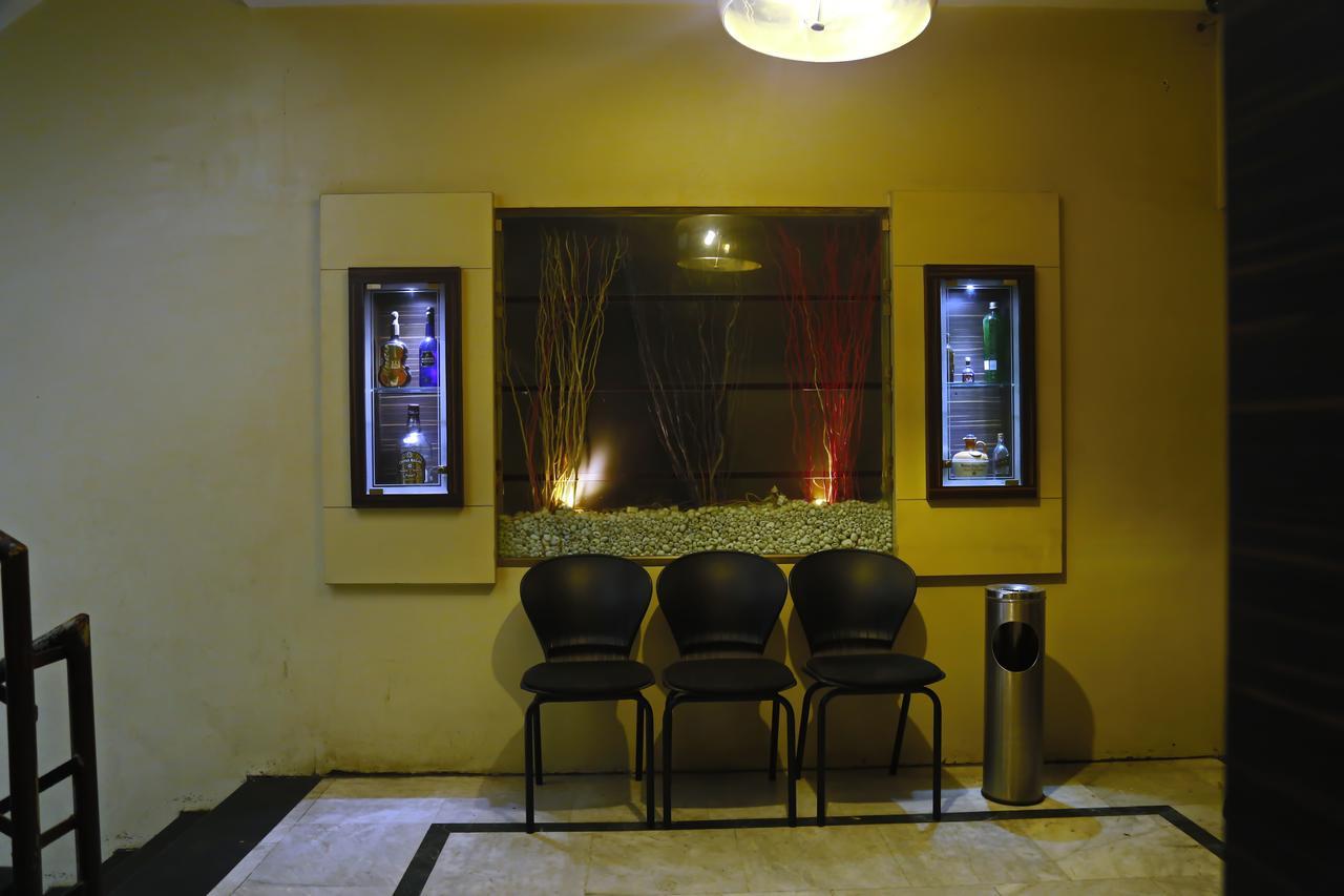 Hotel Sivaranjani เอโรด ภายนอก รูปภาพ