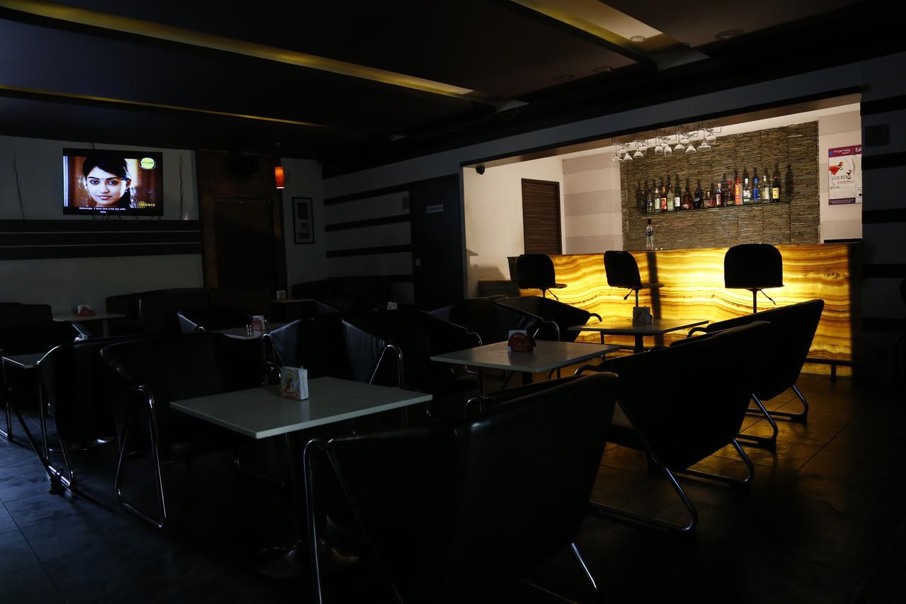 Hotel Sivaranjani เอโรด ภายนอก รูปภาพ