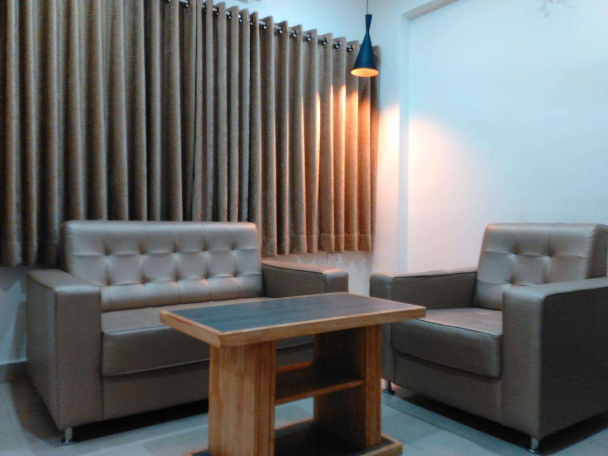 Hotel Sivaranjani เอโรด ภายนอก รูปภาพ