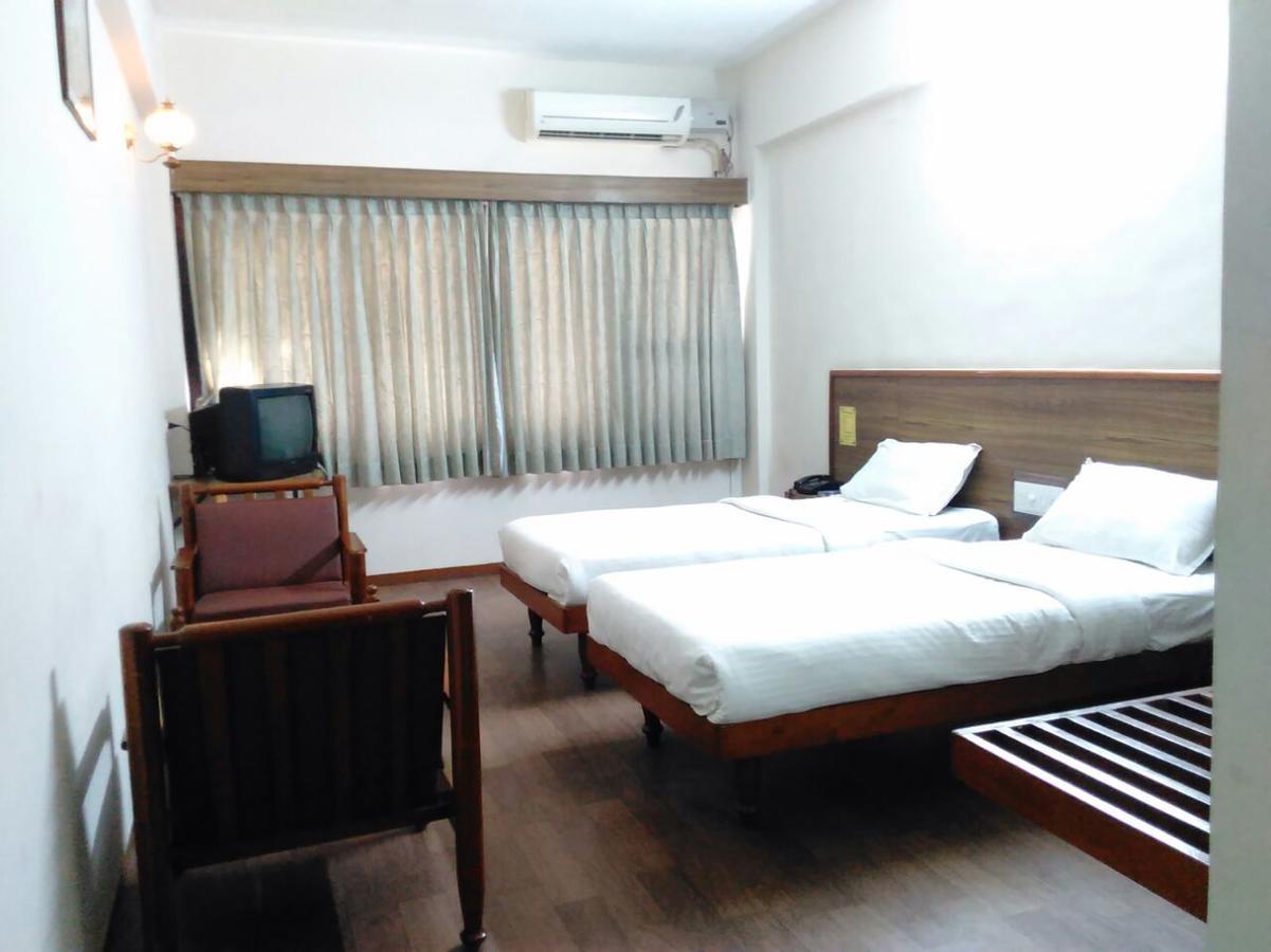 Hotel Sivaranjani เอโรด ภายนอก รูปภาพ